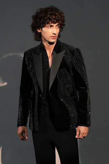 ROHIT DOSHI_Black Velvet Assassin Embellished Blazer _Online_at_Aza_Fashions