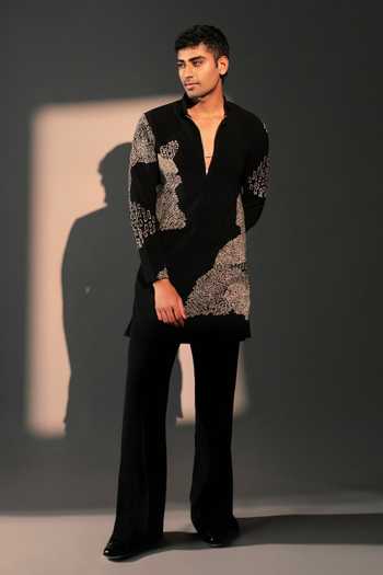 Buy_ROHIT DOSHI_Black Velvet Multiverse Embroidered Kurta And Pant Set _at_Aza_Fashions