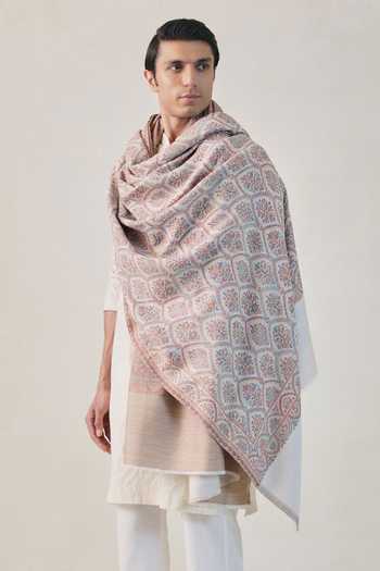Buy_SHAZA_Ivory Kani Jamawar Reversible Stole _at_Aza_Fashions