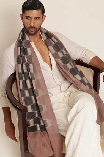 Buy_SHAZA_Beige Ikat Pashmina Heritage Stole _at_Aza_Fashions