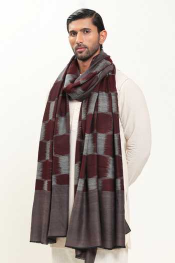Buy_SHAZA_Maroon Checkered Ikat Weave Shawl _at_Aza_Fashions