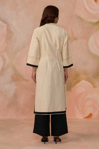 Shop_Kahani Lush_Cream Linen Split V-neck Hand Embroidered Kurta And Palazzo Set _at_Aza_Fashions