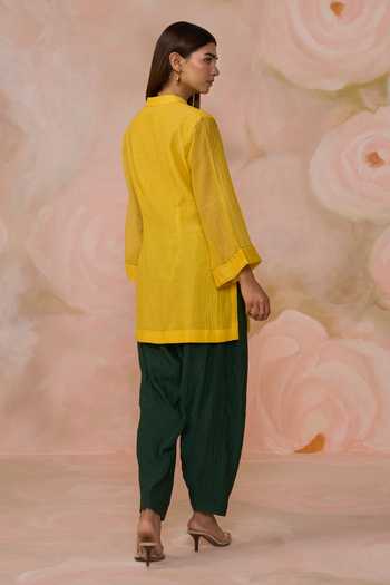 Shop_Kahani Lush_Green Chanderi Mandarin Collar, Yes Hand Embroidered Kurta And Dhoti Pant Set _at_Aza_Fashions