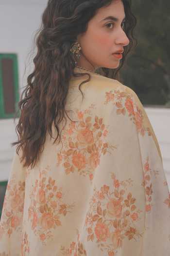 Shop_Karaj Jaipur_Yellow Chanderi, Shantoon V-neck, Yes Neckline Embroidered Kurta Set _Online_at_Aza_Fashions