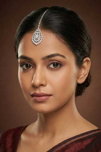 Buy_Zevar By Geeta_Silver Plated Imitation Diamond Maangtikka _at_Aza_Fashions
