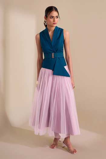 Buy_Naintara Bajaj_Teal Lycra, Net V-neck Striking Duo Waistcoat And Skirt Set 
