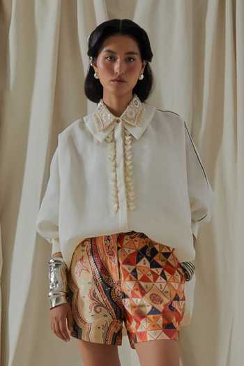 Shop_Aseem Kapoor_White Linen, Satin Collared Zuri Embroidered Gilet Shorts Set _Online_at_Aza_Fashions