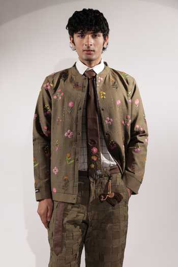 Buy_Jubinav Chadha_Olive Green Linen Floral Embroidered Jacket _at_Aza_Fashions