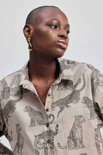 Reistor_Grey Cotton Collared Animal Print Cropped Shirt _Online