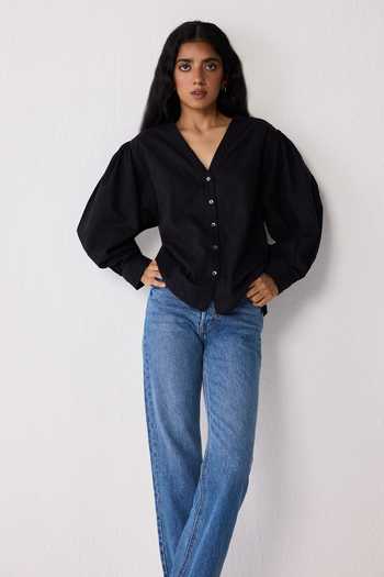 Reistor_Black Cotton V-neck Embroidered Shirt _Online