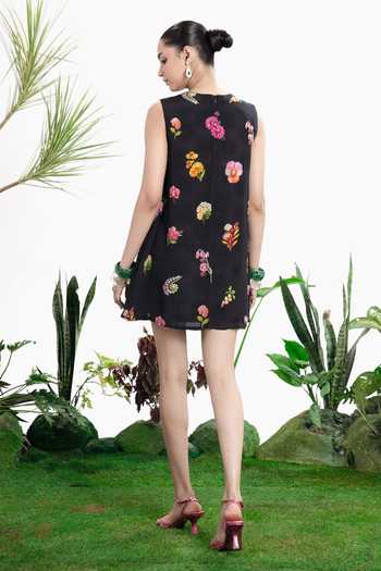 Shop_Siddhartha Bansal_Black Crepe Round Neck Skyfall Shift Dress _at_Aza_Fashions