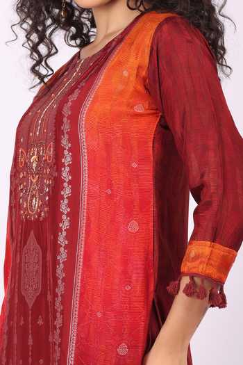 Buy_Soniya G_Red Cotton, Crepe Round Neck, Yes Embroidered Straight Kurta Set _Online