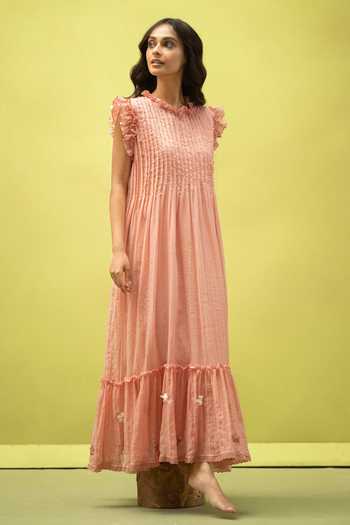 Vaani Beswal_Peach Cotton High Neck Birdsong Pleated Handwoven Dress _at_Aza_Fashions