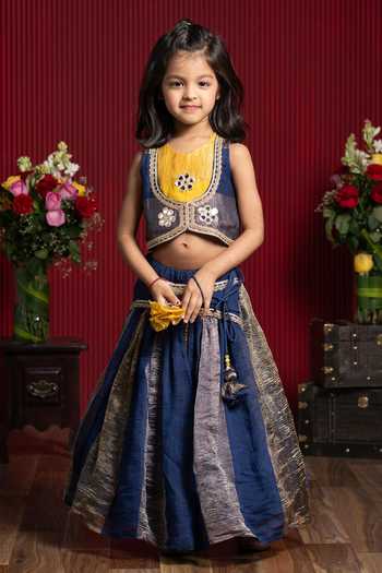 Buy_Kirti Agarwal - Pret N Couture_Yellow Chanderi Silk Embroidered Jacket Lehenga Set _at_Aza_Fashions