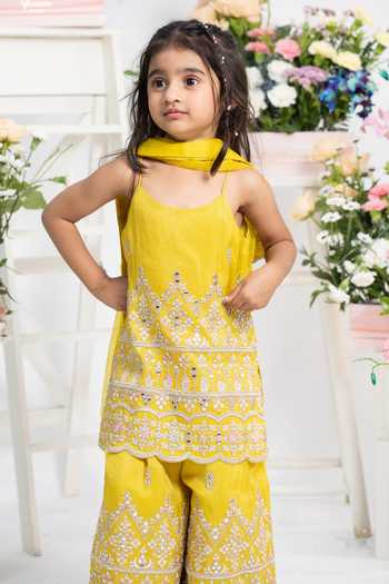 Kirti Agarwal - Pret N Couture_Yellow Cotton, Organza, Tissue Zari Work Kurta Sharara Set _Online_at_Aza_Fashions