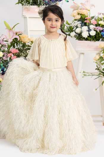 Buy_Kirti Agarwal - Pret N Couture_Ivory Silk, Net, Fur Pleated Shimmer Top With Skirt _at_Aza_Fashions