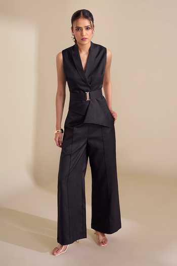 Buy_Naintara Bajaj_Black Lycra V-neck Structured Waistcoat And Trouser Set _Online_at_Aza_Fashions