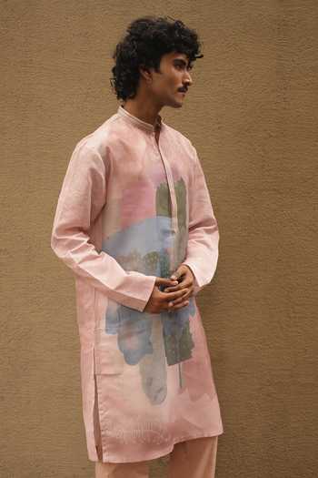 Shop_Dev Ki Raha_Pink Silk, Cotton Rangrez Abstract Brush Stroke Print Kurta Set _at_Aza_Fashions