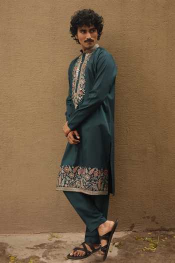 Buy_Dev Ki Raha_Green Silk Sherwala Embroidered Kurta Set _at_Aza_Fashions