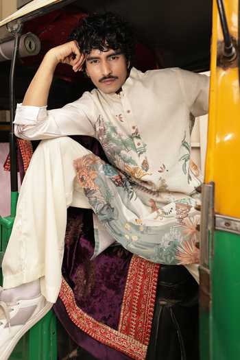 Buy_Dev Ki Raha_Multi Color Silk, Cotton Meter Full Cityscape Print Kurta Set _Online