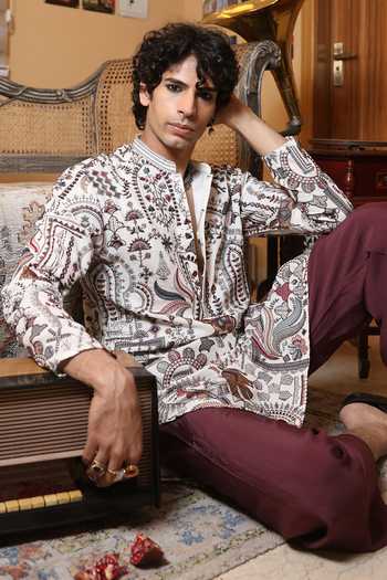Dev Ki Raha_Multi Color Georgette Neel Garh Embroidered Kurta Set _Online