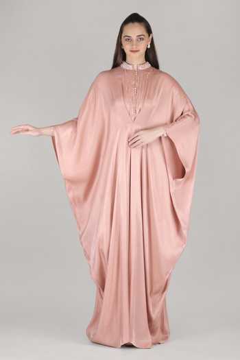 Buy_Mandira Wirk_Pink Satin Mandarin Collar Rose Kaftan _at_Aza_Fashions