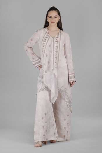 Buy_Mandira Wirk_Ivory Cotton, Linen, Chiffon, Viscose V-neck Plam Reverse Kurta Set _at_Aza_Fashions