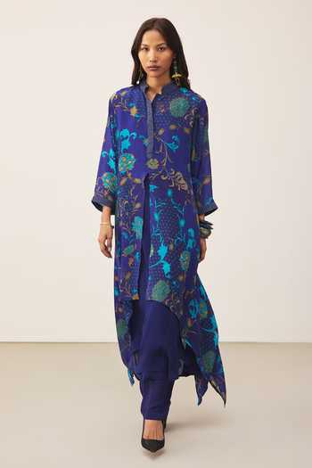 Shop_Ritu Kumar_Blue Viscose, Crepe, Rayon Mandarin Collar, Yes Calico Printed Kurta And Pant Set _Online_at_Aza_Fashions