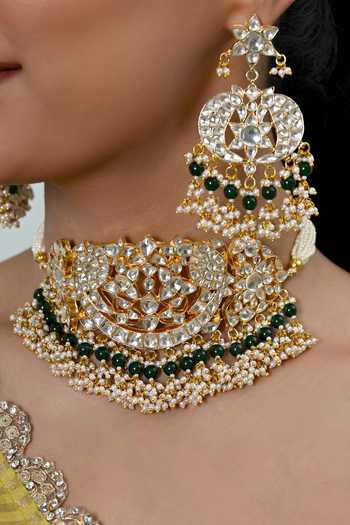 Buy_Shlok Jewels_White Jadau Kundan Embellished Necklace Set _Online_at_Aza_Fashions