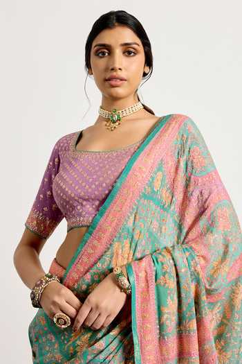 RI.Ritu Kumar_Pink Silk, Chinon Square Neck Sreshtha Print Saree With Unstitched Blouse Piece _Online