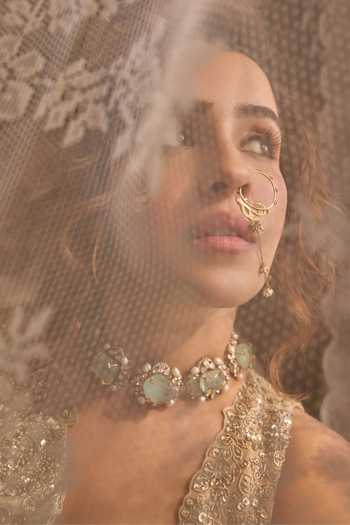 Osaa By Adarsh_Olive Green Tissue Sweetheart Neck Saree With Embroidered Blouse _Online_at_Aza_Fashions