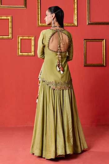 Shop_Studio Bagechaa_Green Organza, Chanderi V-neck, Yes Sitara Embroidered Kurta Lehenga Set _at_Aza_Fashions