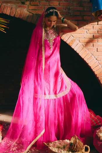 Shop_Mirasa_Pink , , Organza, Boat Neck Ruhi Pure Kurta Set _at_Aza_Fashions