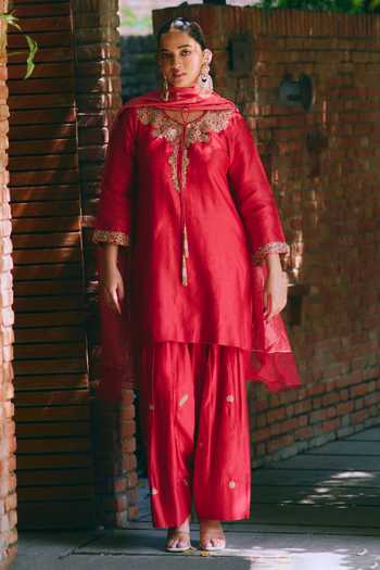 Buy_Mirasa_Red Silk, Chanderi, Tissue Yes Avira Pure Kurta Set _at_Aza_Fashions