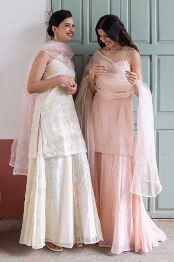 Buy_Label Nimbus_Ivory Chanderi, Organza Halter Neck, Yes Tie And Dye Kurta Sharara Set 