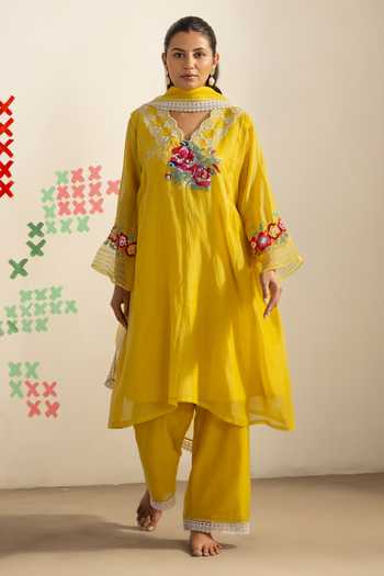 Buy_Radha Sharma_Yellow Chanderi, Organza Neckline Embroidered Kurta Set _at_Aza_Fashions