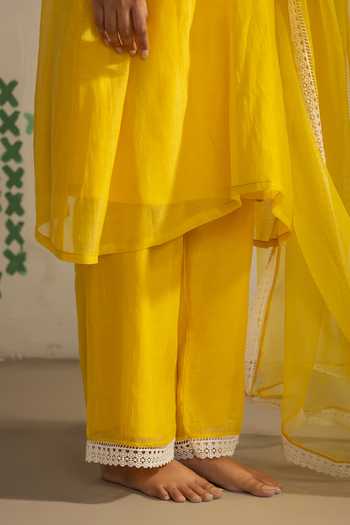 Radha Sharma_Yellow Chanderi, Organza Neckline Embroidered Kurta Set _Online_at_Aza_Fashions
