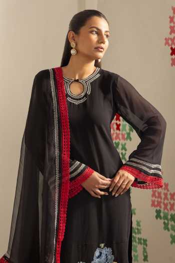 Buy_Radha Sharma_Black Georgette, Crepe, Organza Keyhole Neck Embroidered Kurta Set _Online_at_Aza_Fashions