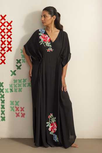 Buy_Radha Sharma_Black Crepe V-neck Placement Embroidered Kaftan _Online_at_Aza_Fashions