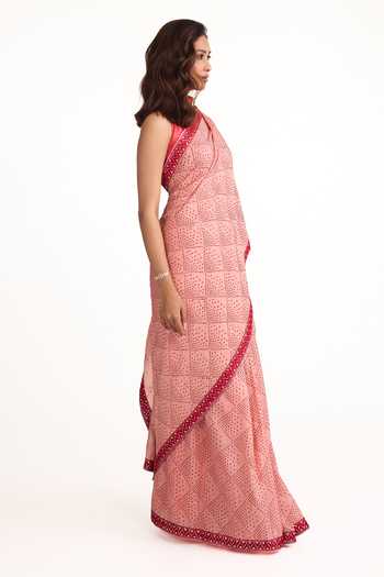 Naina Jain_Pink Silk Pure Bandhani Saree With Unstitched Blouse Piece _Online_at_Aza_Fashions