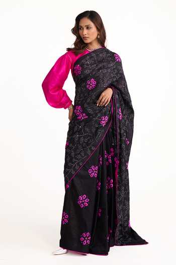 Buy_Naina Jain_Black Silk Shibori Palla Saree With Unstitched Blouse Piece _at_Aza_Fashions