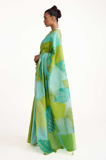 Buy_Naina Jain_Blue Silk Patchwork Bandhani Saree With Unstitched Blouse Piece _Online_at_Aza_Fashions