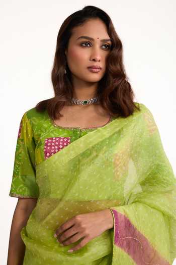 Shop_Naina Jain_Mauve Organza, Silk Round Neck Striped Palla Bandhani Saree With Blouse _Online_at_Aza_Fashions