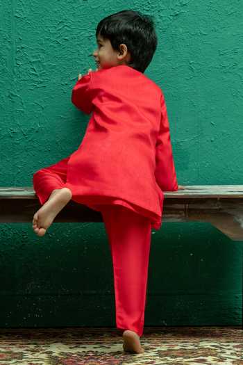 Shop_Rage Attire-Sweta Saria_Red Silk Bold Bloom Asymmetric Jacket And Kurta Set _at_Aza_Fashions