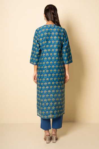 Shop_Kameez_Blue Chanderi, Muslin (mulmul), Cotton Split Floral Block Print Kurta And Pant Set _at_Aza_Fashions