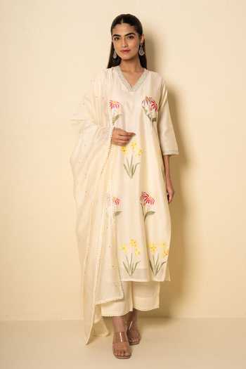 Buy_Kameez_Ivory Chanderi, Muslin (mulmul), Cotton Spring Floral Embroidered Kurta Set _at_Aza_Fashions