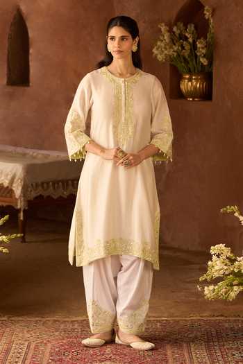 Shop_Sheetal Batra_Ivory , Chanderi, Cotton, Organza Hani Kurta Set _Online_at_Aza_Fashions