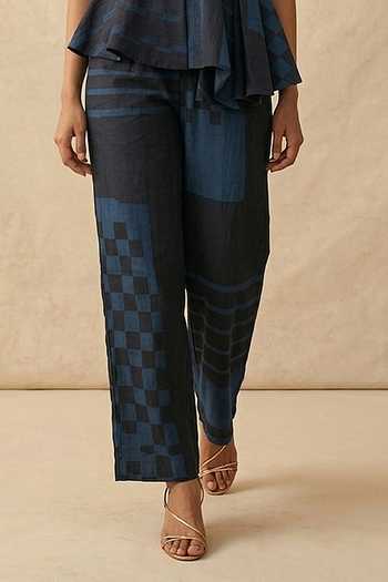 Vedika M_Blue Cotton Round Neck The Hour Top With Pant _Online_at_Aza_Fashions