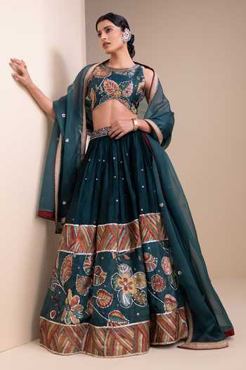Buy_Aamra By Lavanya_Green Silk, Organza Round Neck Hand Embroidered Lehenga Set 