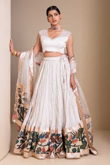 Buy_Aamra By Lavanya_Ivory Silk, Organza V-neck Placement Floral Pattern Lehenga Set _at_Aza_Fashions